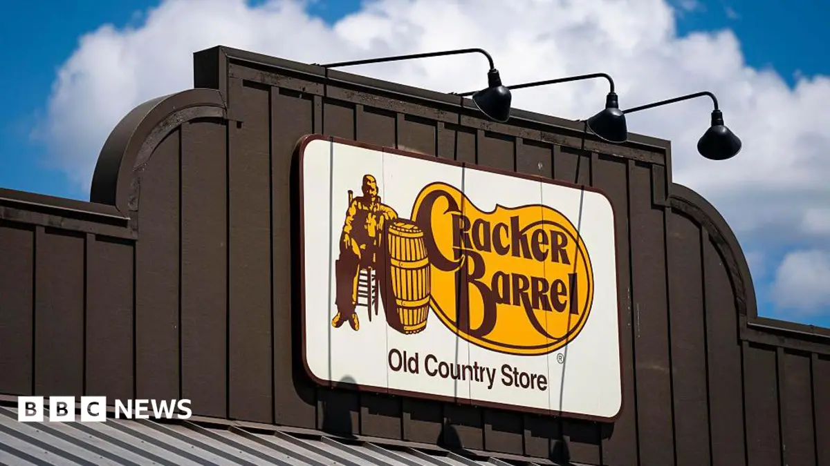 Cracker Barrel Chief Executive Julie Masino Departs After Logo Redesign Backlash