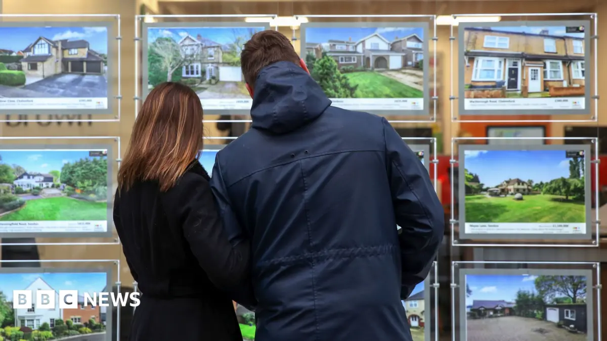 First-Time Buyers in England Face £140,000 Income Cap for Government-Backed New-Build Loans