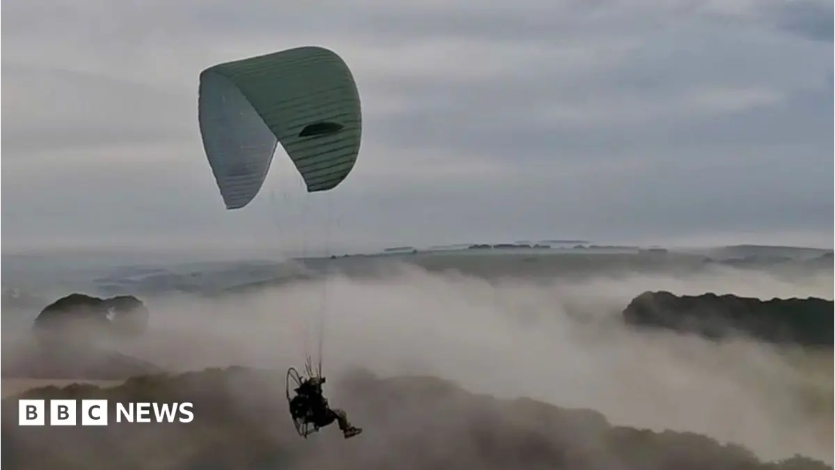 British Army Explores Covert Paraglider Infiltration System for Special Forces Operations