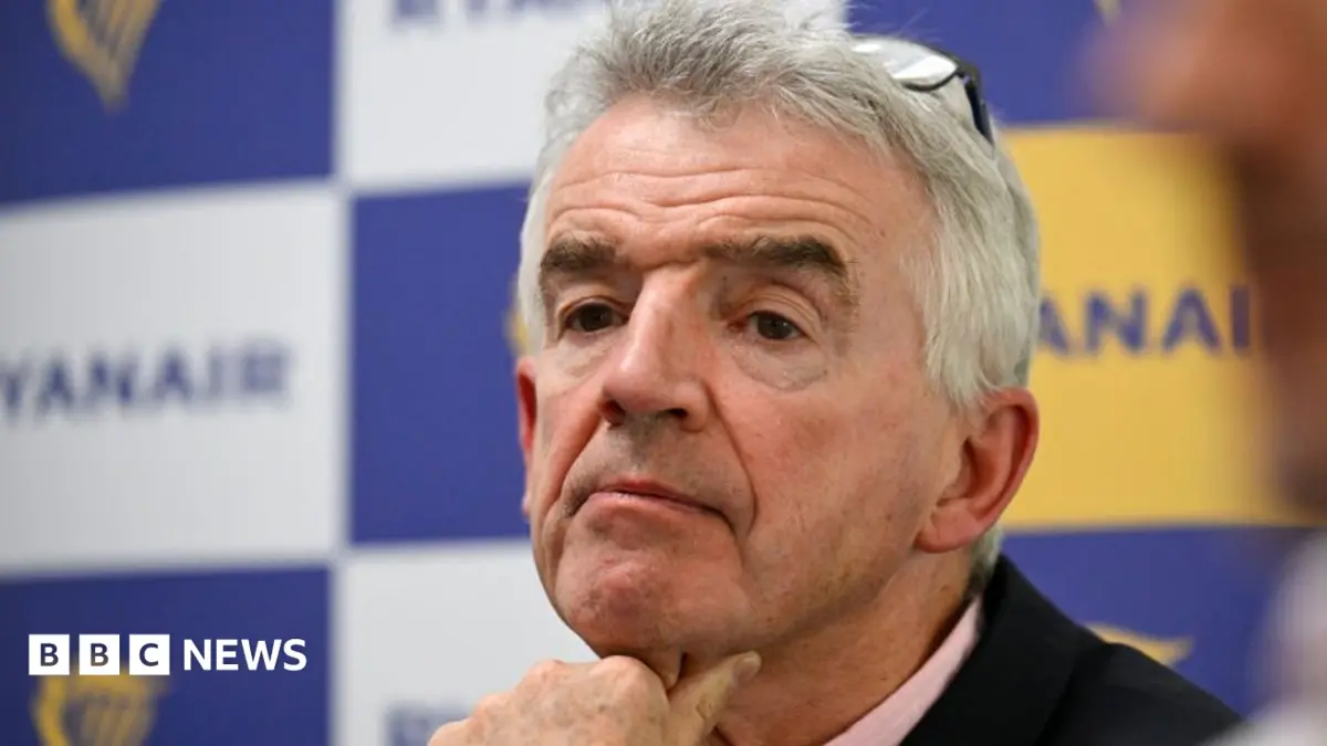 Ryanair CEO Michael O'Leary Apologises for Calling High Fares 'Rapists'