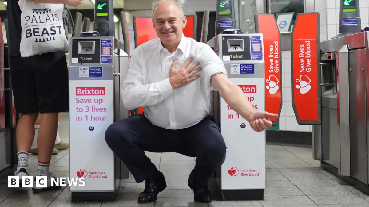Liberal Democrat Leader Ed Davey Blocked From Blood Donation After South France Holiday