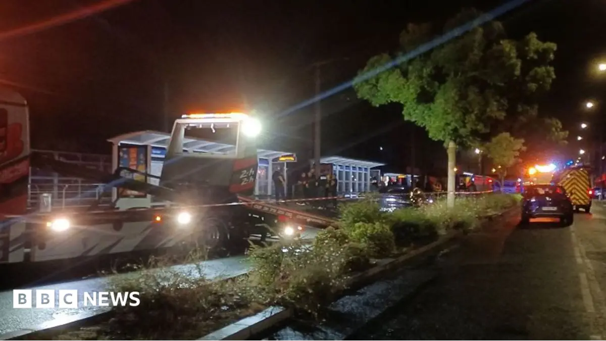 Caen Car Crash Kills One Person, Police Arrest Suspect After Bar Fight