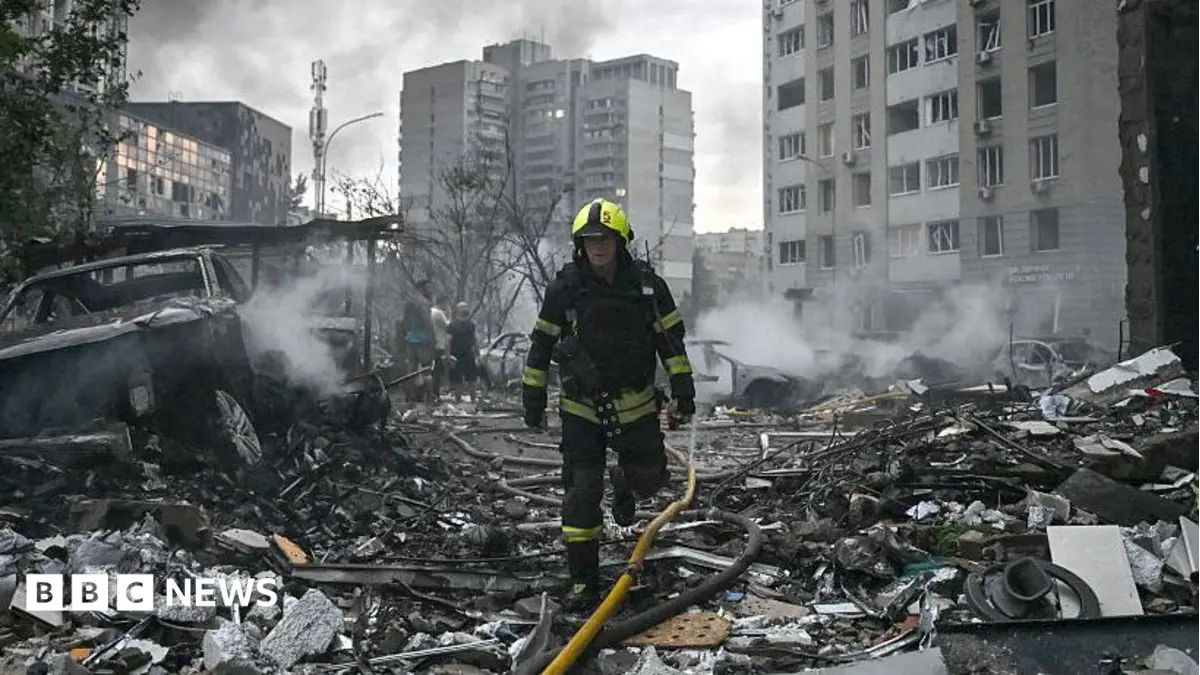 Kyiv Under Missile Barrage: Russia Strikes Capital for Second Time This Week, Killing Ten