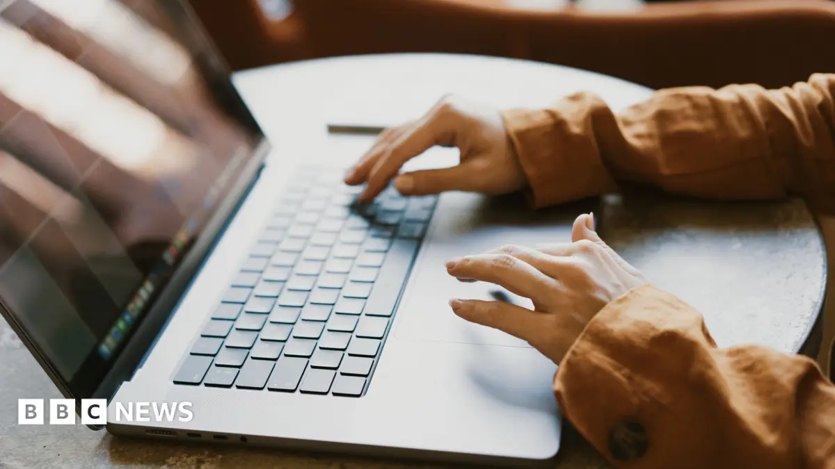 Global Websites Offline After AI Identifies Critical PHP Programming Vulnerabilities