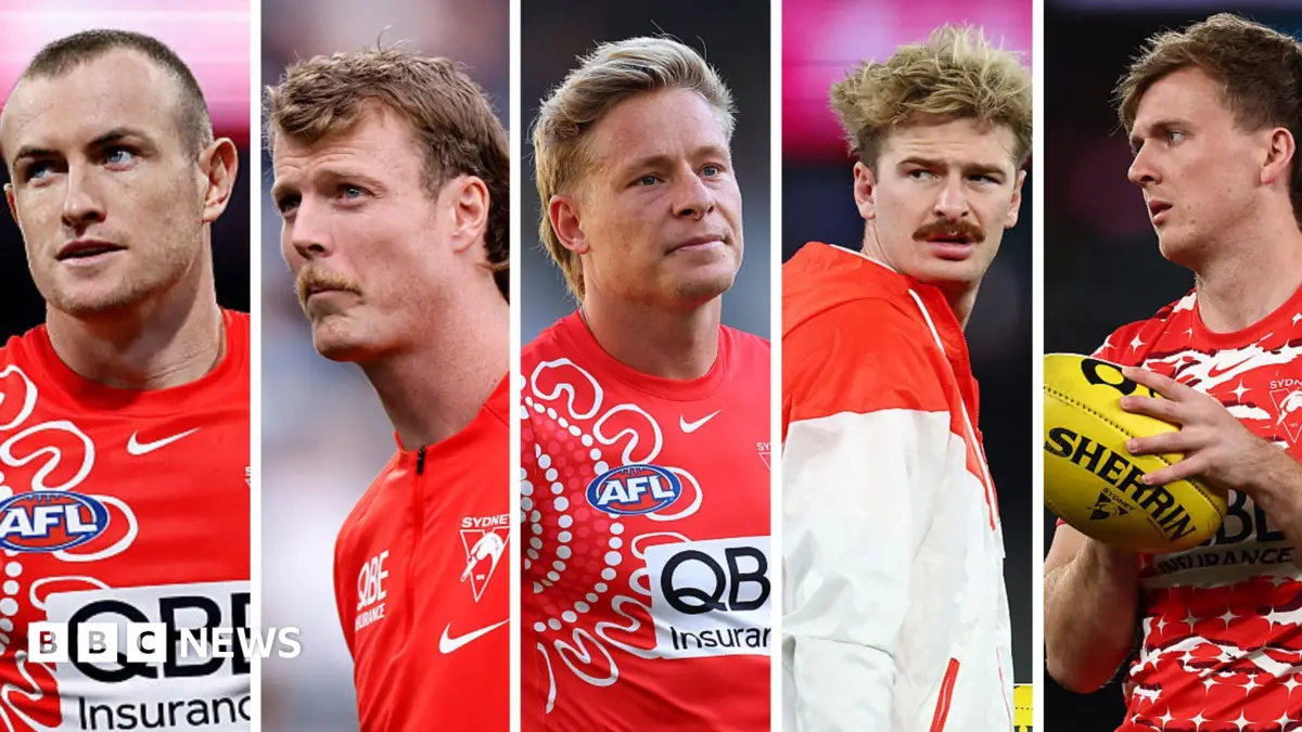 Five Australian Rules Footballers Suspended by Hawthorn Club Over Hotel Incident
