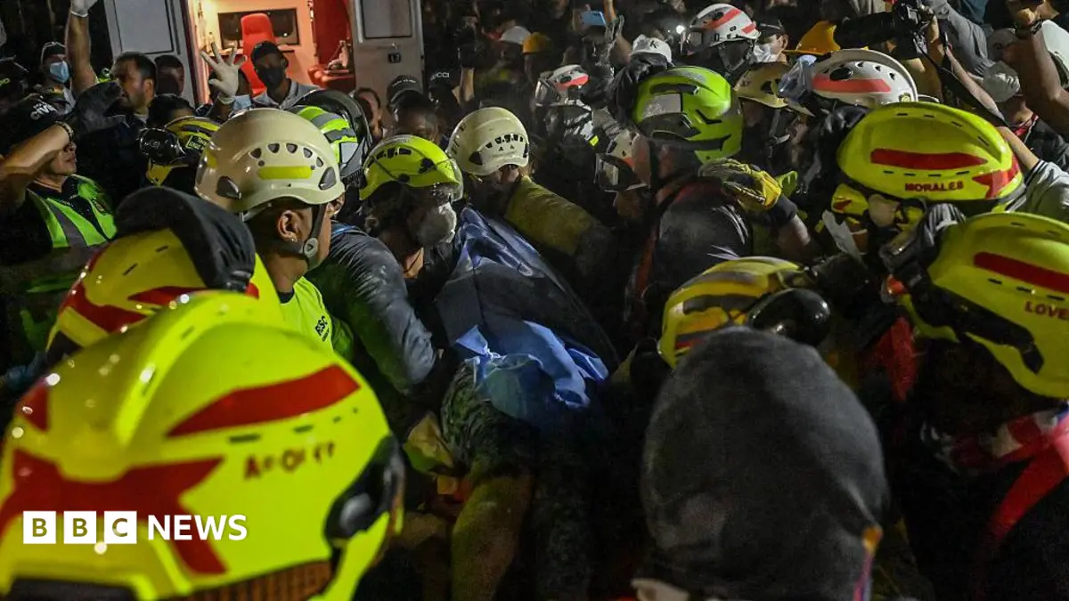 Colombian Emergency Workers Rescue Woman After 36 Hours Trapped Under Concrete Slabs