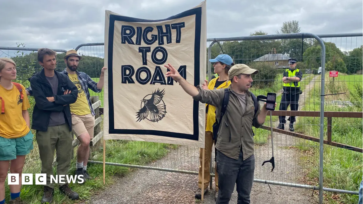 Right to Roam Activists Stage Mass Trespass in Andy Burnham's Wigan Constituency