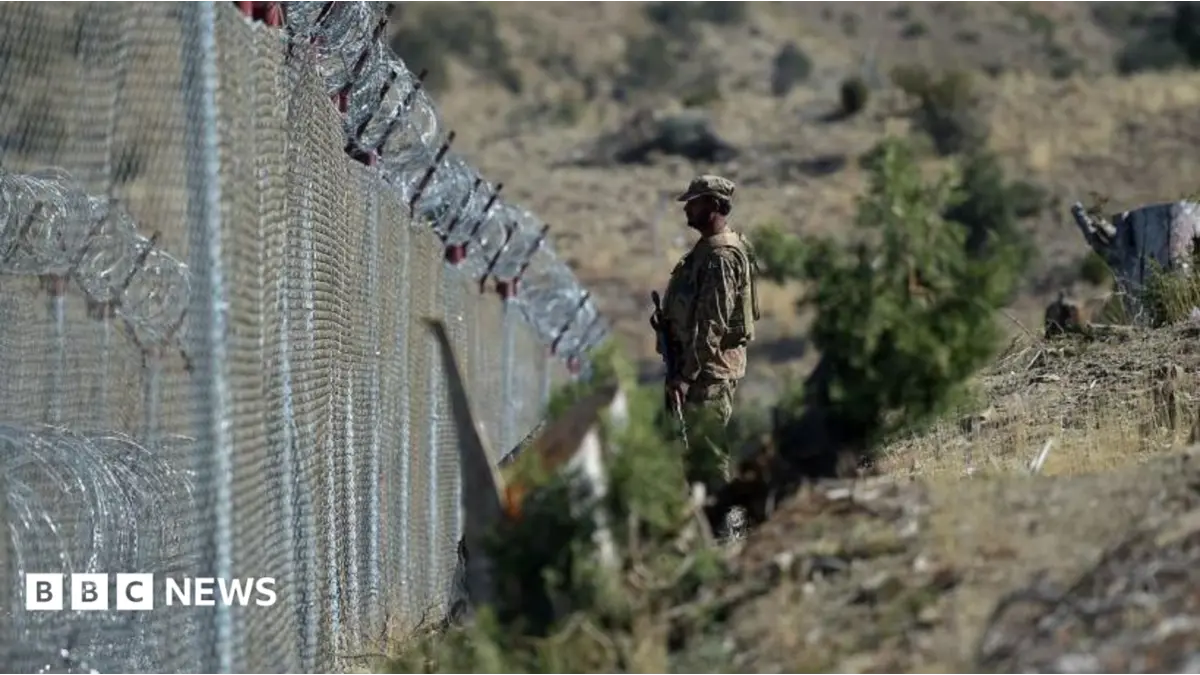 Pakistan Launches Airstrikes in Afghanistan, Targets Tehrik-i-Taliban Pakistan Camps