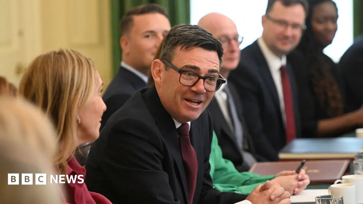 Prime Minister Burnham Orders Cabinet to Address UK Living Costs, Announces VAT Cut