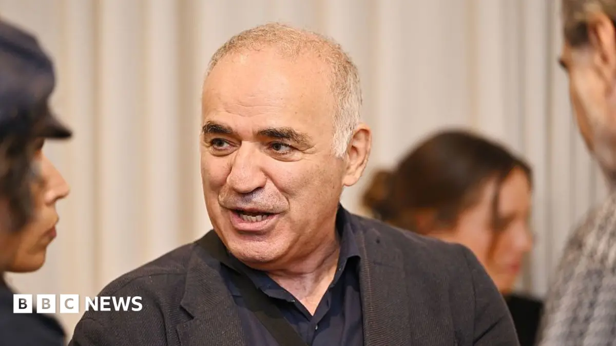 Garry Kasparov Alleges US Warning Over Personal Danger from Putin Regime
