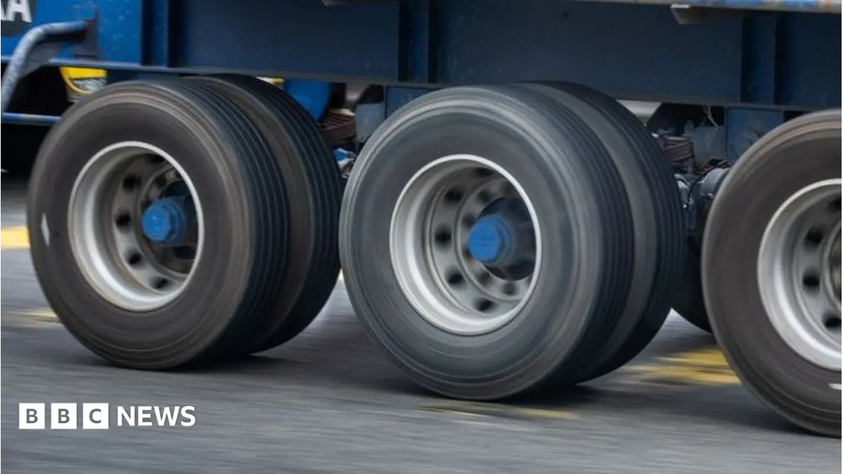 NHS Medical Supply Lorry Drivers Plan Strikes After Rejecting 4% Pay Offer