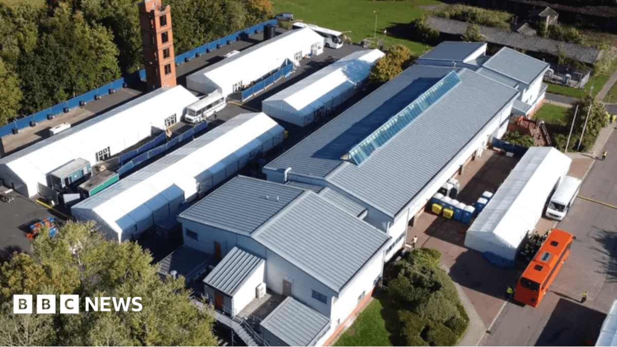 Former Ministers Face Inquiry Questions Over Manston Migrant Centre Overcrowding