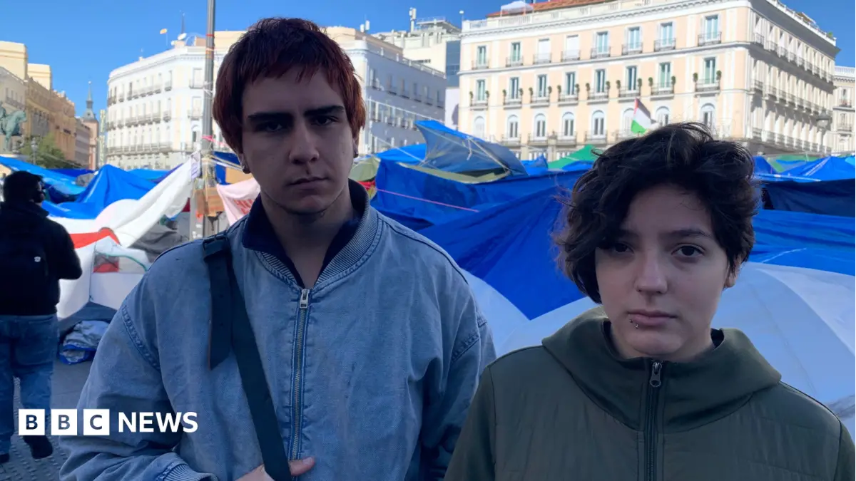 Hundreds Protest Madrid Housing Crisis, Prime Minister Calls Snap Election
