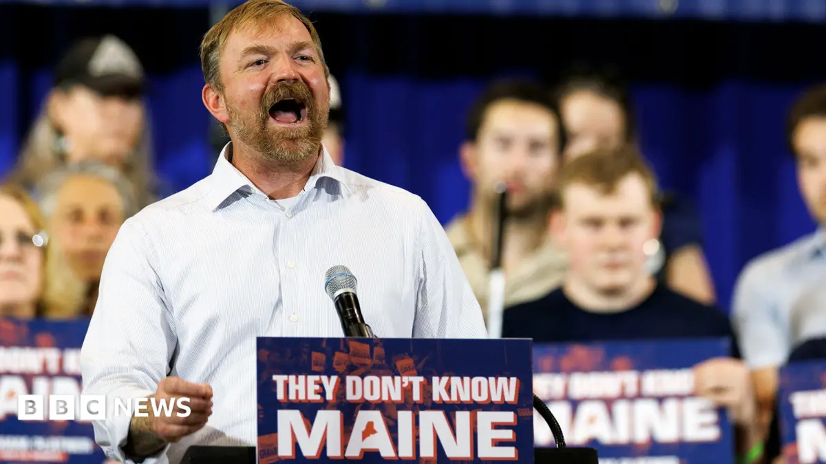 Top Democrats Demand Maine Senate Candidate Graham Platner Withdraw Over Sexual Assault Allegation