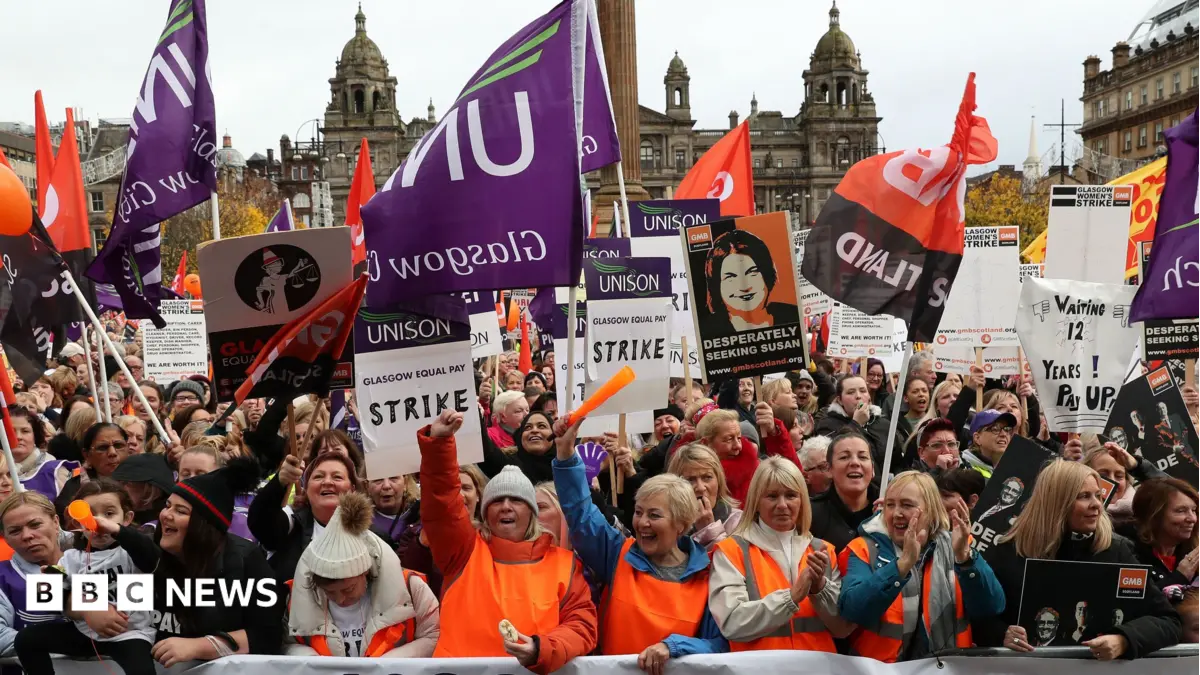 Glasgow City Council Issues Redundancy Notices to 23,000 Employees
