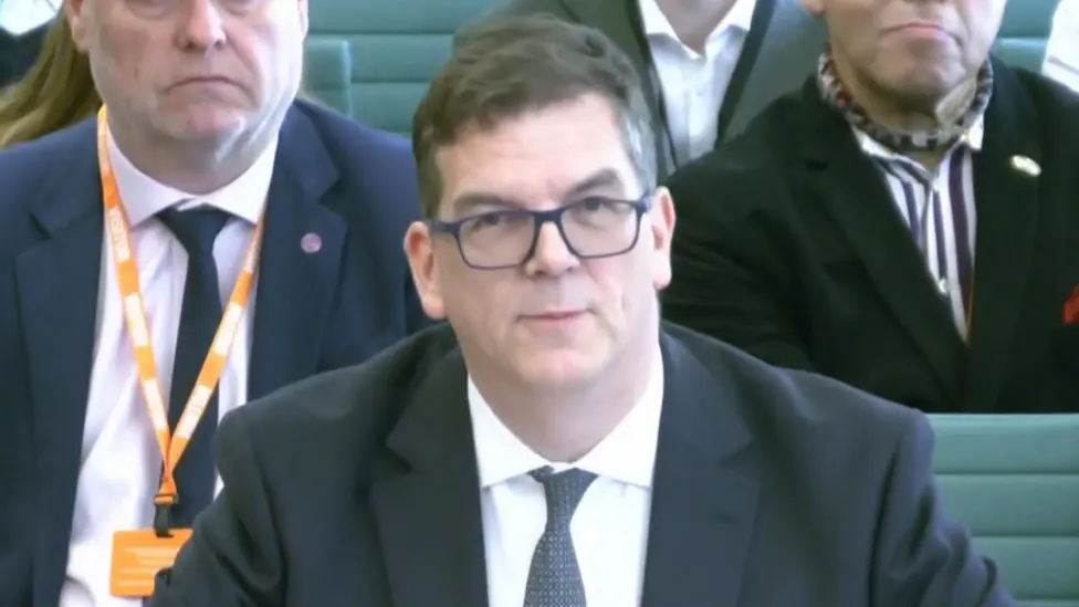 Sir Olly Robbins Details Downing Street's 'Dismissive Approach' to Mandelson Security Vetting