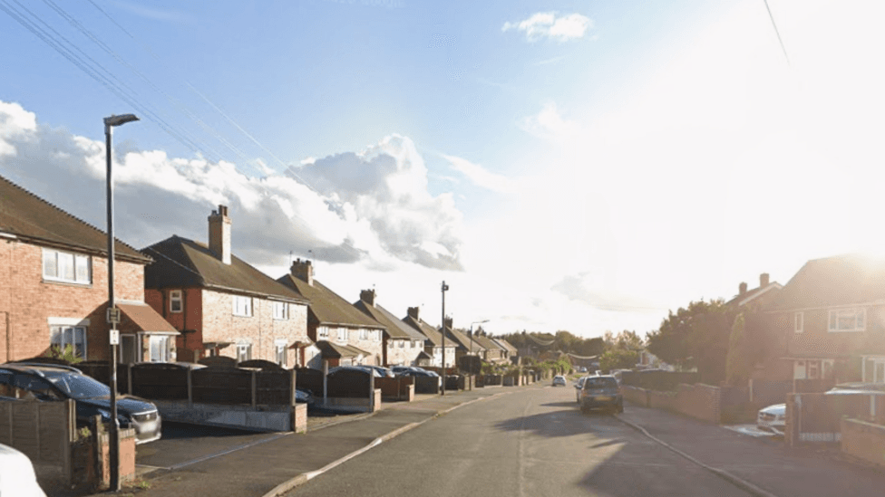 Swadlincote: Man Arrested for Murder After 72-Year-Old Woman Found Stabbed at Linton Property