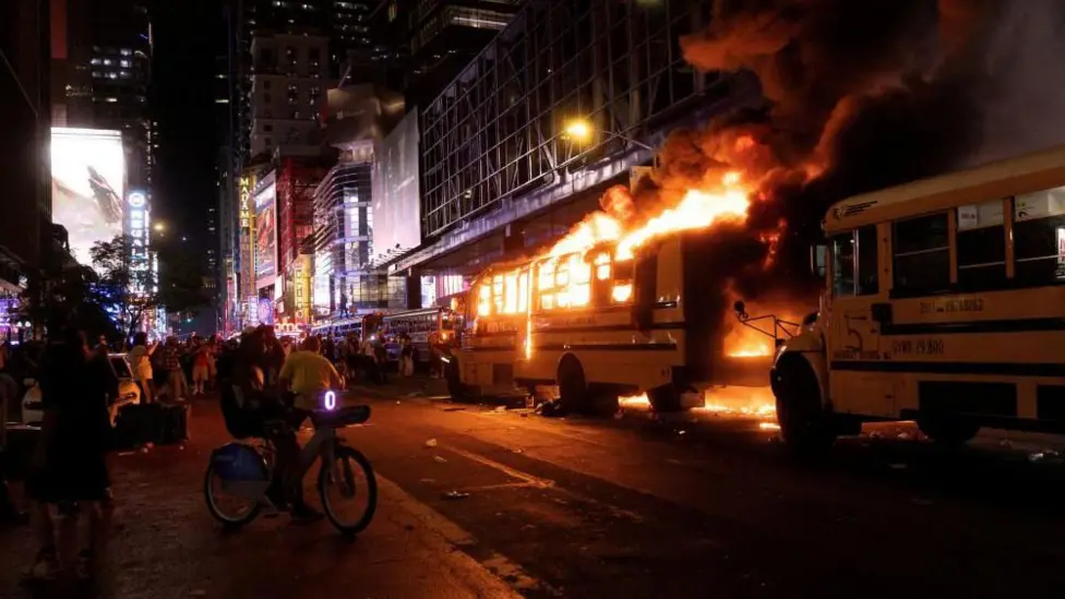 Knicks NBA Championship Celebration in Manhattan Sees Teen Shot, Five Buses Torched