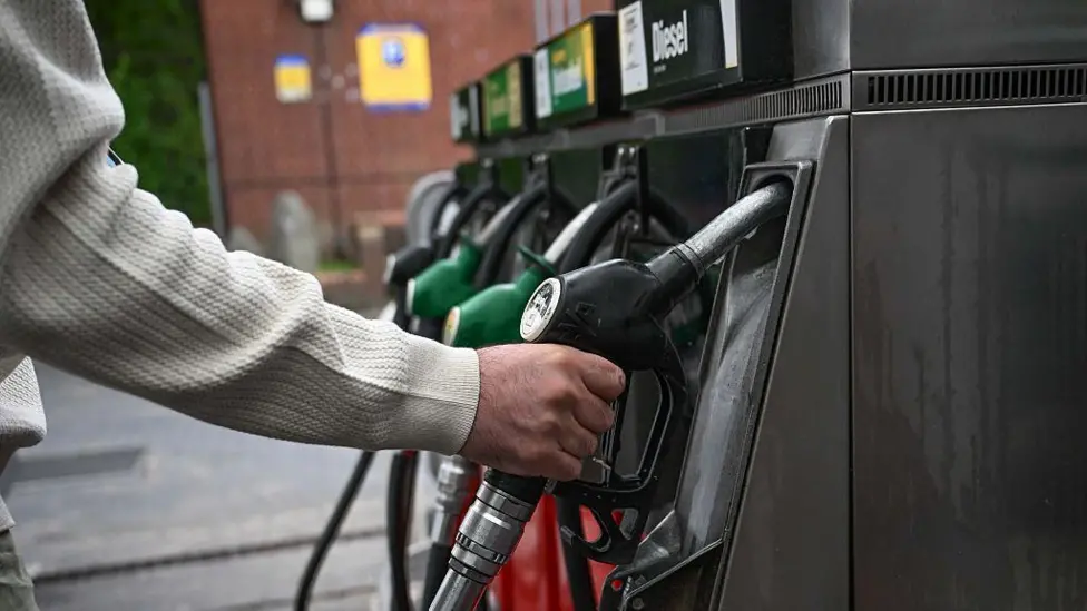 UK Government Eases Russian Diesel and Jet Fuel Sanctions Amid Supply Concerns