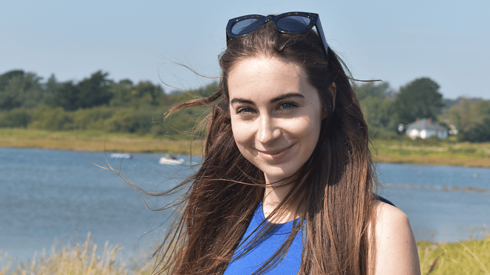Bethany Handley Details Accessibility Barriers in UK Countryside After Losing Leg Use