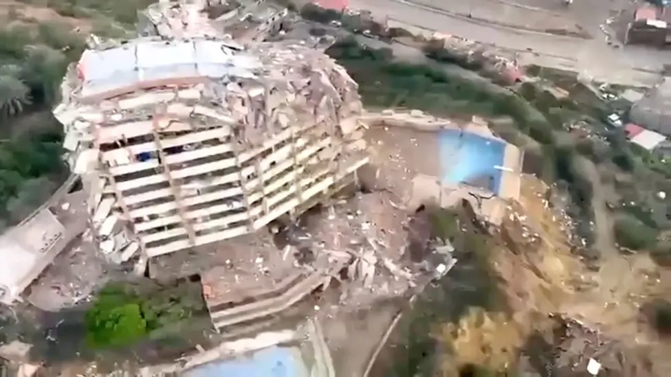 Aerial Footage Shows La Guaira Buildings Collapsed After Venezuela Earthquakes