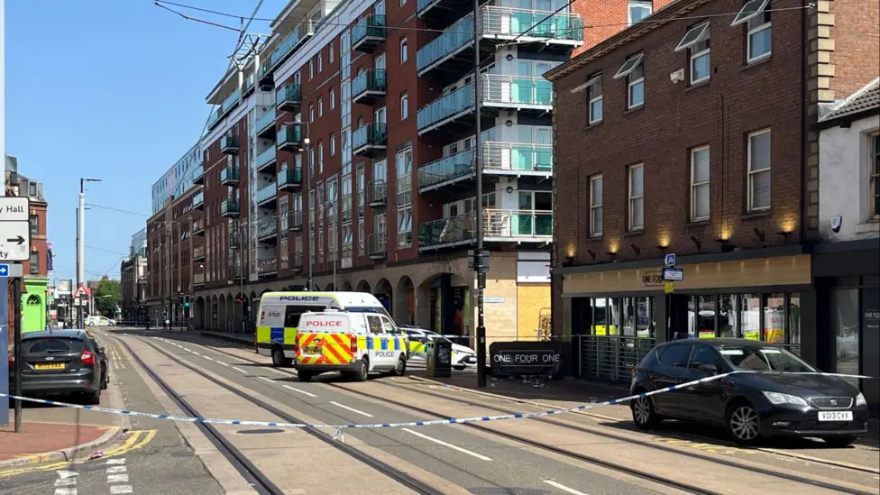 Sheffield City Centre Bar Shooting: Two Men, One Woman Arrested