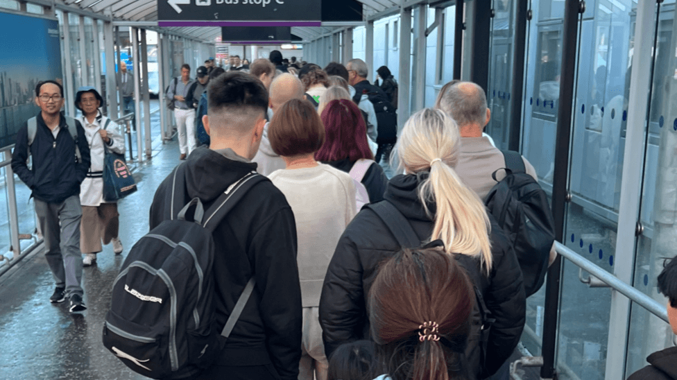 Edinburgh Airport Reopens After Bomb Disposal Teams Examine Suspicious Items
