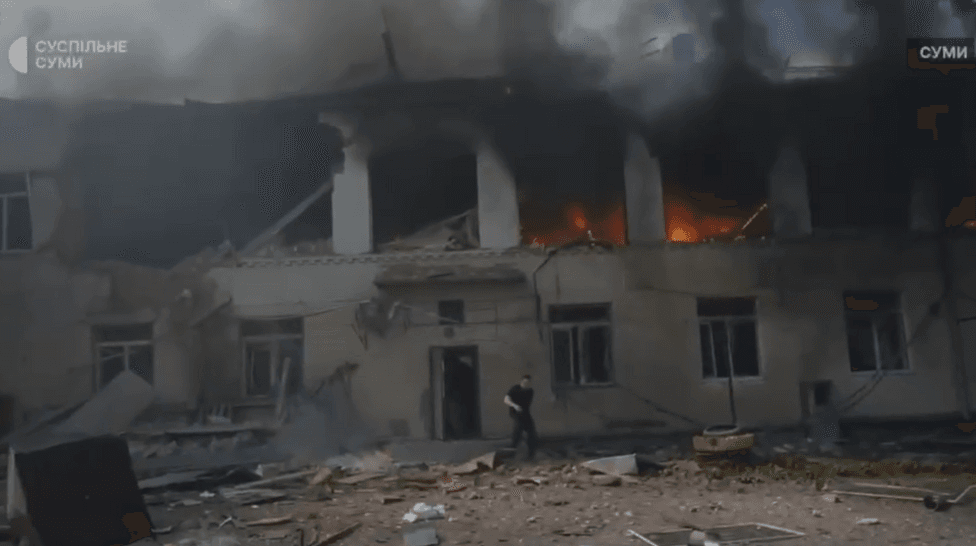 Russia Ignores Ukraine Ceasefire, Attacks Sumy Kindergarten, Kills One Woman