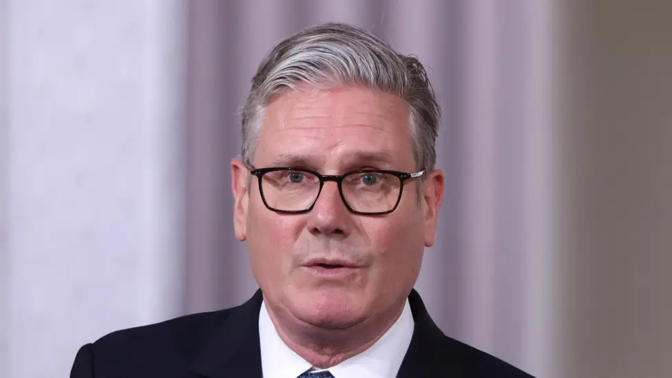 Starmer Accused of 'Skulking' in Scotland, Shunning Sarwar Amid Vetting Scandal