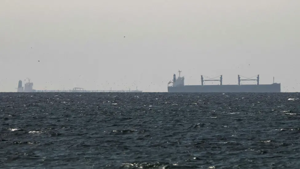Strait of Hormuz Closed Again Amid Escalating Regional Tensions