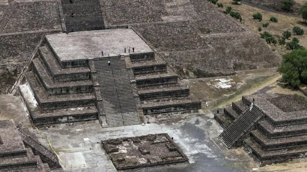 Teotihuacán Gunman Julio César Jasso Ramírez Carried Columbine Massacre Material, Officials Confirm